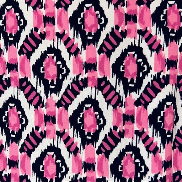 Eliza J Bright Pink Geometric Print Dress. Fully Lined. Size 4. Great Condition! - Picture 4 of 12